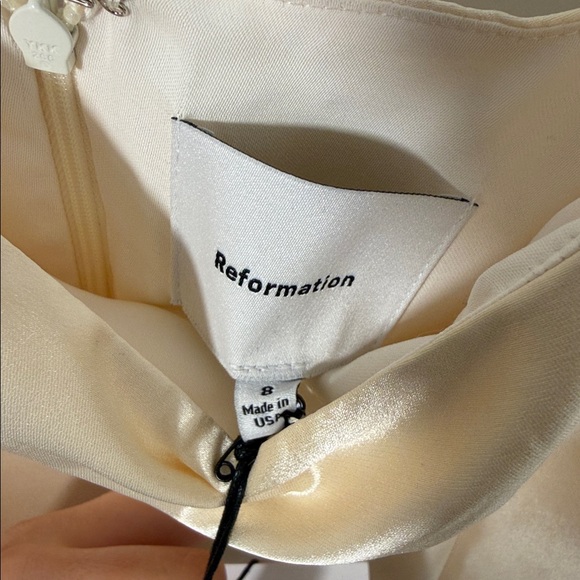 NWT Reformation Avon Mini Cream Dress size 6 - Picture 10 of 13